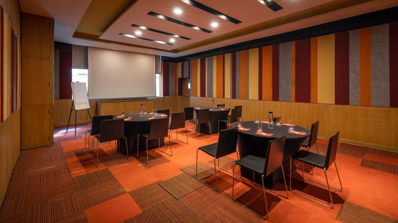Hotel Ibis Aerocity - An Accor Brand